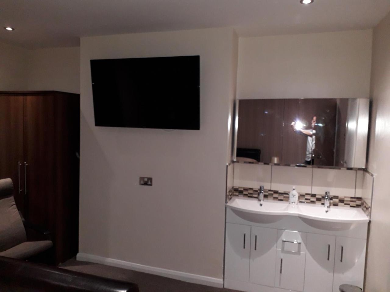 The Inn Guest House Newton Derbyshire Tibshelf Exterior photo