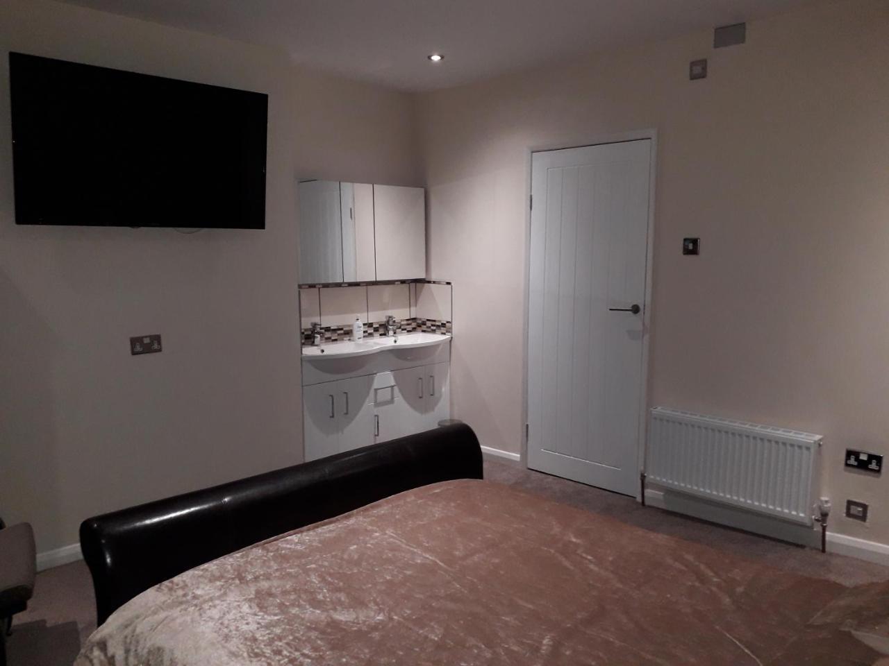 The Inn Guest House Newton Derbyshire Tibshelf Exterior photo